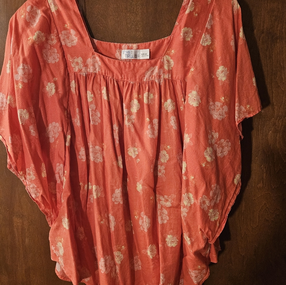 Flowy Top